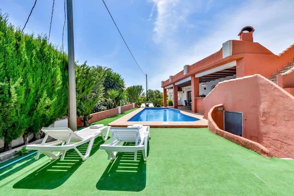 Villas Guzman - Mouna Кальпе Экстерьер фото