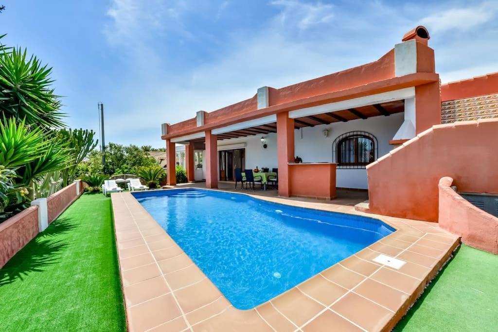 Villas Guzman - Mouna Кальпе Экстерьер фото