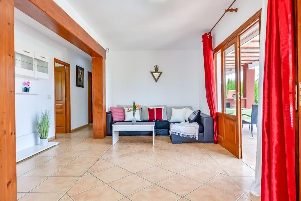 Villas Guzman - Mouna Кальпе Экстерьер фото